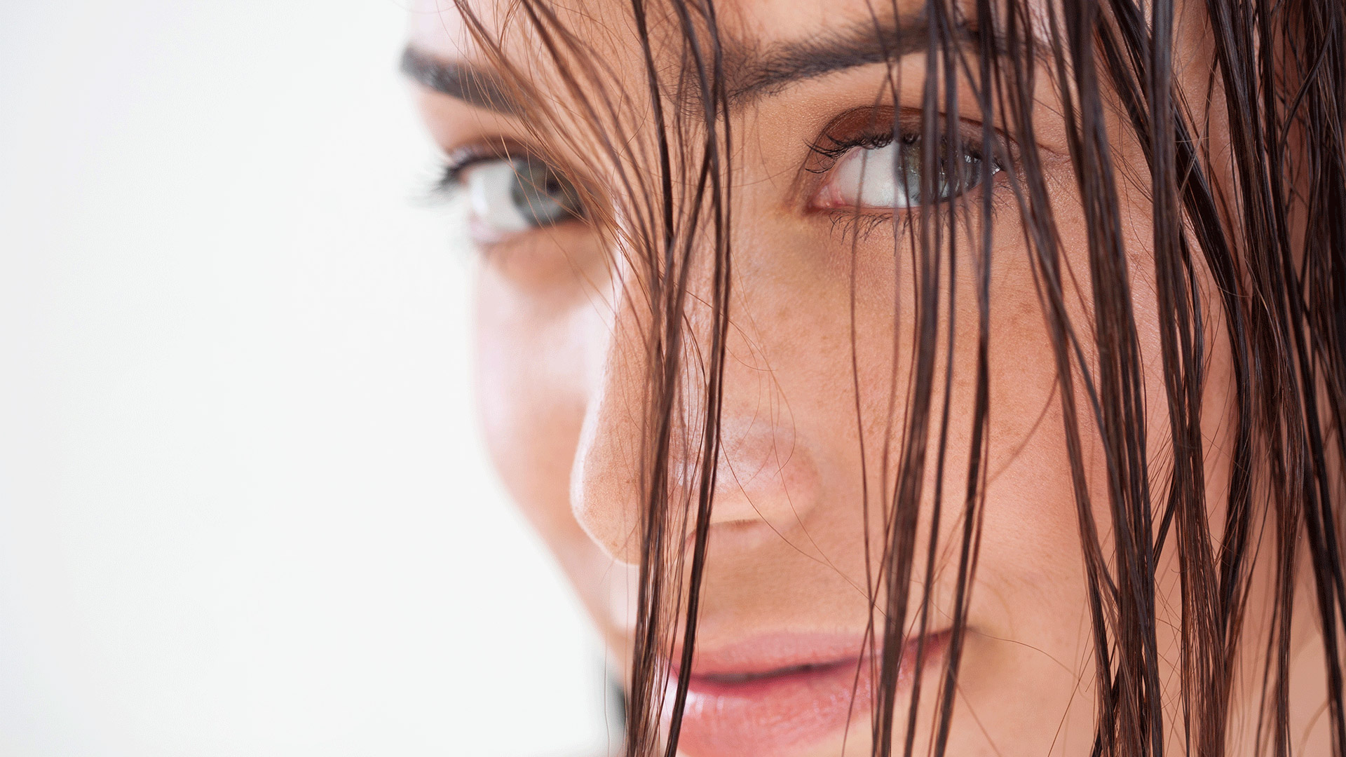 How to get rid of dandruff & scales on the scalp? How to get rid of dandruff & scales on the scalp?